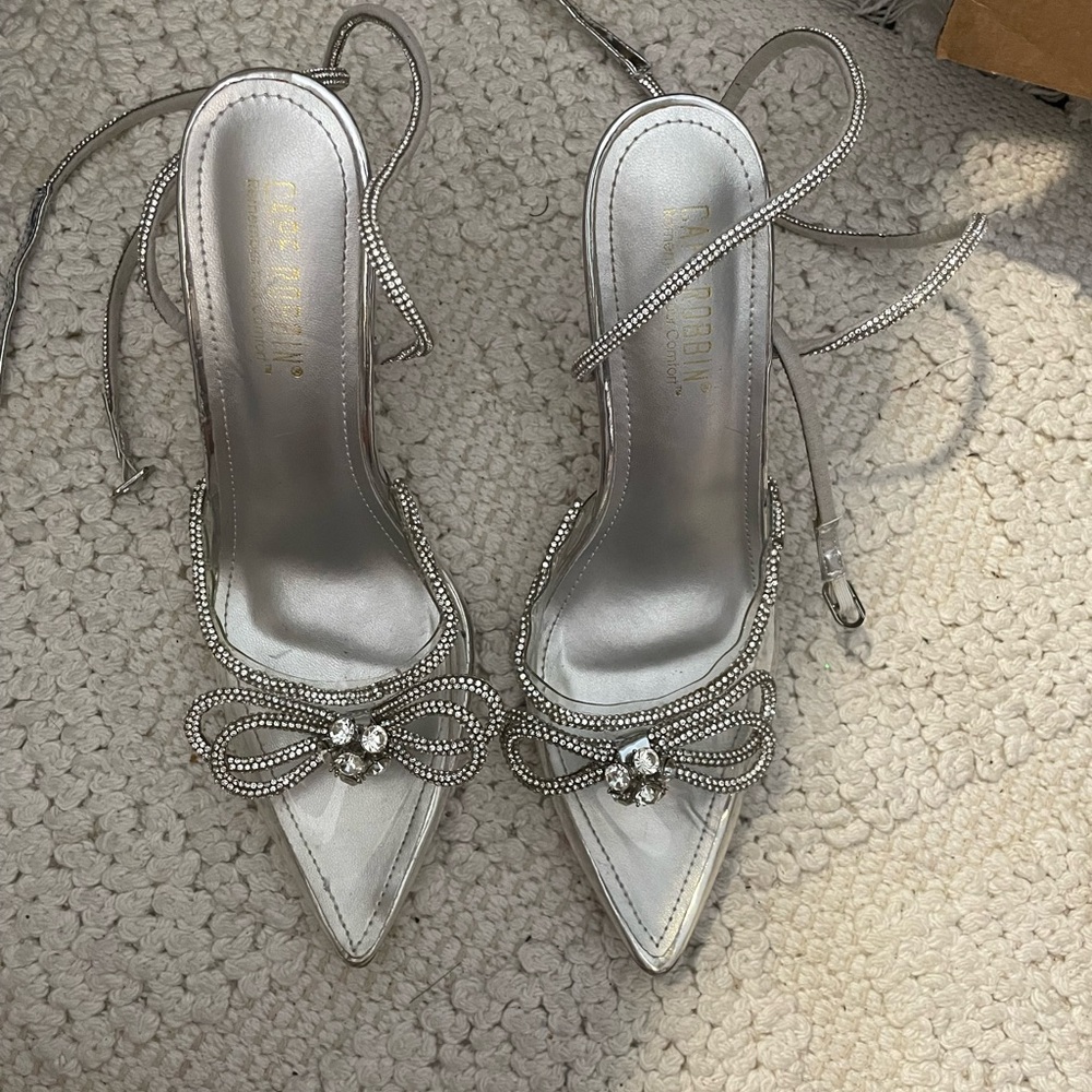 Cape Robbin‎ Silver Crystal Embellished Bow Heels - Picture 6 of 14